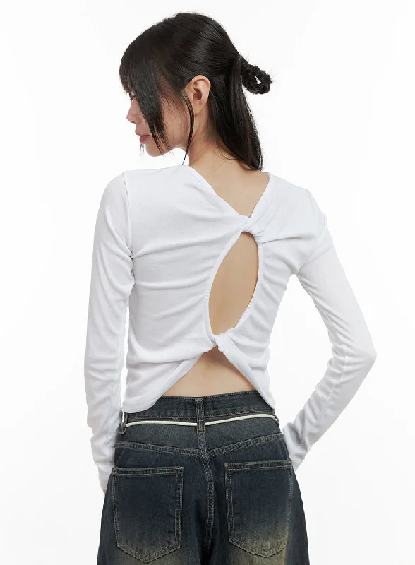 Button - Down Women's Cotton Crop Top in Denim Blue for a Classic and Versatile LookTwist Detail Crop Top CS410 Button - Down Women's Cotton Crop Top in Denim Blue for a Classic and Versatile LookTwist Detail Crop Top CS410