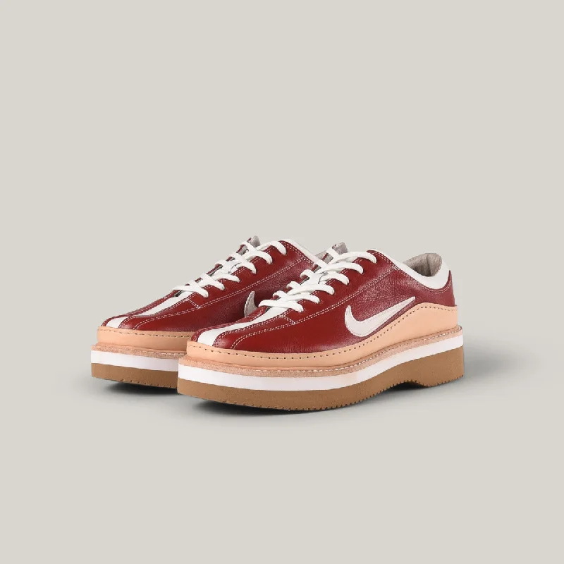 High - Low Hem Women's Cashmere - Blended SweatersreCONSTRUCTED by SAMUEL FALZONE  - NIKE GOLF SP-3  - RED/ WHITE