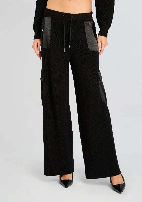 Plus Size Women's Ruffled Hem Sweaters in Floral PrintsDaph Knit Cargo Pant