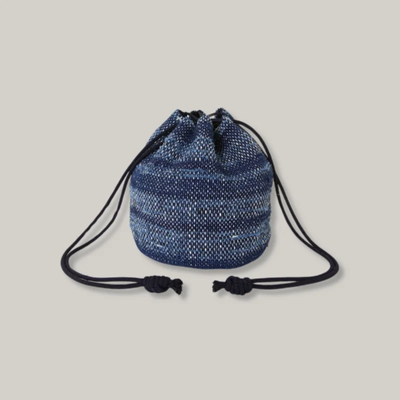 Plus Size Women's Ruffled Hem Sweaters in Floral PrintsBLUE BLUE JAPAN SAKIORI DRAWSTRING POUCH - INDIGO Plus Size Women's Ruffled Hem Sweaters in Floral PrintsBLUE BLUE JAPAN SAKIORI DRAWSTRING POUCH - INDIGO