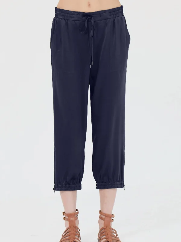 Printed floral women leggings for a feminine and eye - catching lookLuxe Parachute Capri Pant In Midnight Printed floral women leggings for a feminine and eye - catching lookLuxe Parachute Capri Pant In Midnight