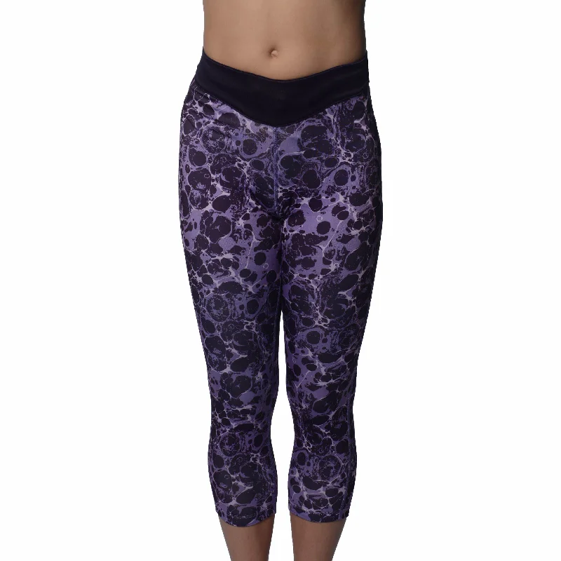 Organic cotton women leggings for an eco - friendly and soft optionMore Mile Printed Womens 3/4 Capri Running Tights - Purple Organic cotton women leggings for an eco - friendly and soft optionMore Mile Printed Womens 3/4 Capri Running Tights - Purple
