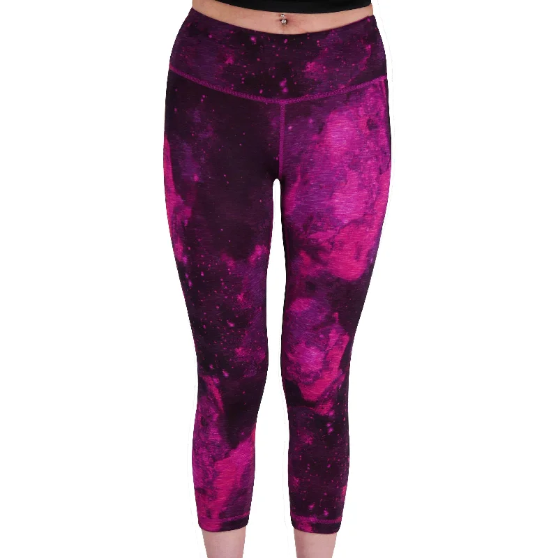 Belted women leggings for a defined waist and added styleMore Mile Reversible Graphic Womens 3/4 Capri Running Tights - Pink Belted women leggings for a defined waist and added styleMore Mile Reversible Graphic Womens 3/4 Capri Running Tights - Pink