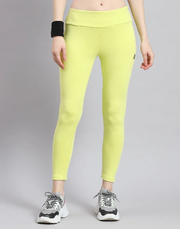 Women Green Solid Regular Fit Legging