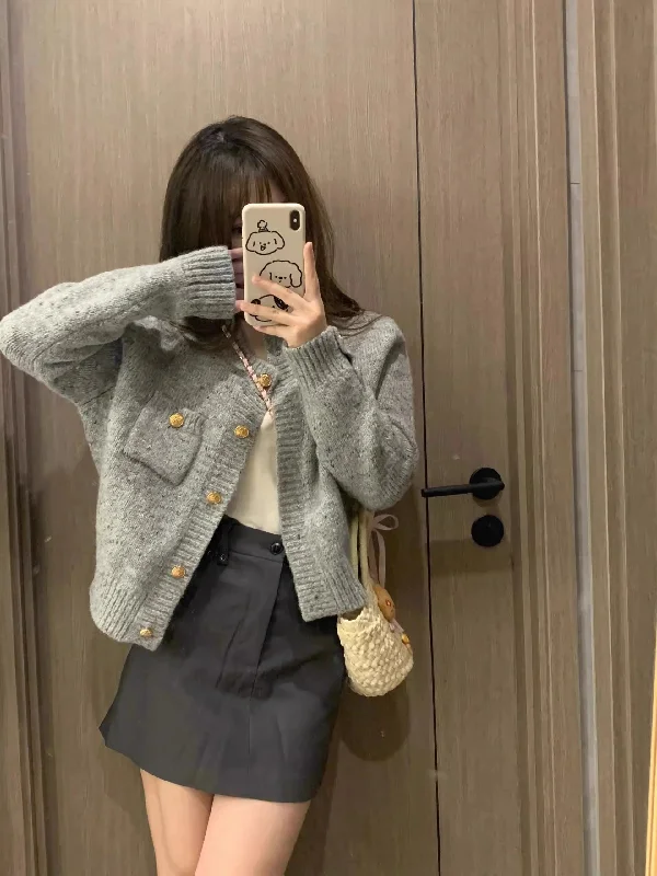 cropped women cardigan to pair with high - waisted jeans2023 new style gray knitted sweater jacket women's cardigan top S3389 cropped women cardigan to pair with high - waisted jeans2023 new style gray knitted sweater jacket women's cardigan top S3389