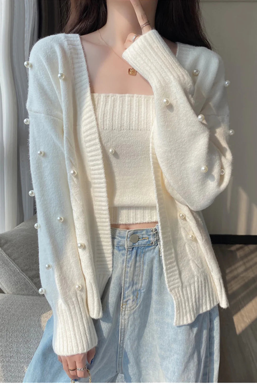 cashmere blend women cardigan for a luxurious feelPearl Style Knitted Cardigan Sweater S2742 cashmere blend women cardigan for a luxurious feelPearl Style Knitted Cardigan Sweater S2742