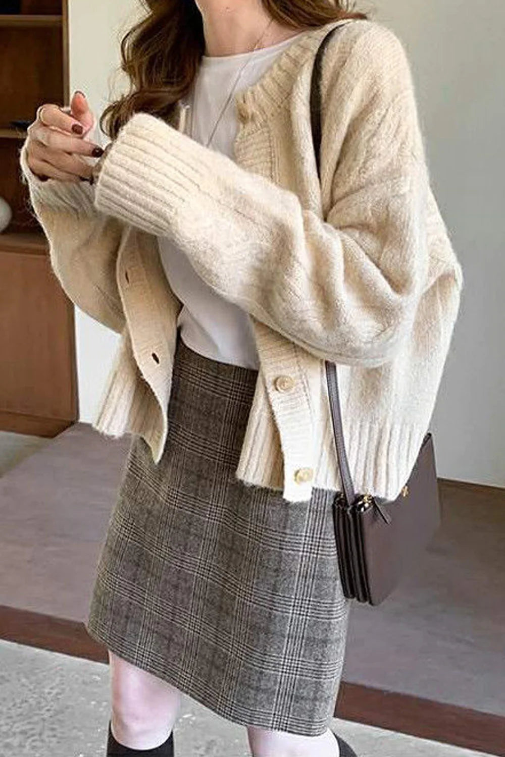 cable knit women cardigan with intricate patternsRetro Knitted Apricot Cardigan Sweater S2746 cable knit women cardigan with intricate patternsRetro Knitted Apricot Cardigan Sweater S2746