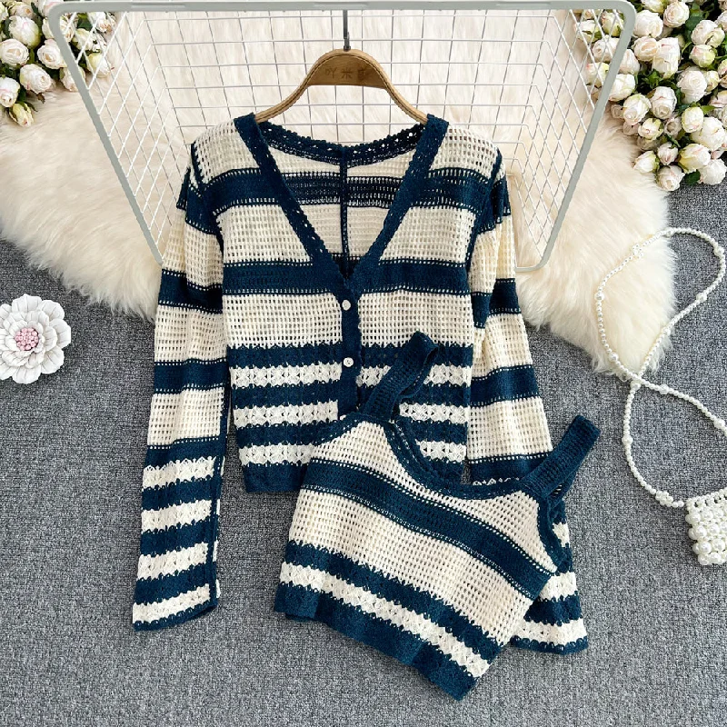 ribbed women cardigan with a classic textureStylish Two Piece Cardigan Sweater S412 ribbed women cardigan with a classic textureStylish Two Piece Cardigan Sweater S412