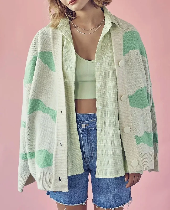 maternity women cardigan for expecting momsTwo-Tone Wavy Stripe Knit Cardigan In Green maternity women cardigan for expecting momsTwo-Tone Wavy Stripe Knit Cardigan In Green