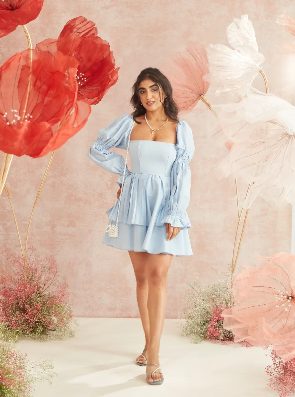Backless Women Dress for a Sexy and Alluring Look at Evening EventsBrunch Blues