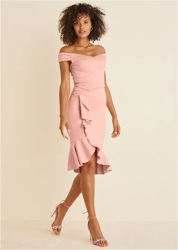 Sheath Women Dress with a Tailored Fit for a Professional LookRuffle Detail Dress - Blush Sheath Women Dress with a Tailored Fit for a Professional LookRuffle Detail Dress - Blush