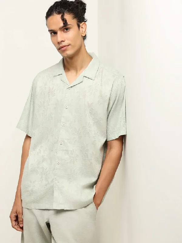 Twill Women Shorts with a Smooth Texture and DurabilityETA Pista Green Self-Patterned Cotton Relaxed Fit Shirt Twill Women Shorts with a Smooth Texture and DurabilityETA Pista Green Self-Patterned Cotton Relaxed Fit Shirt