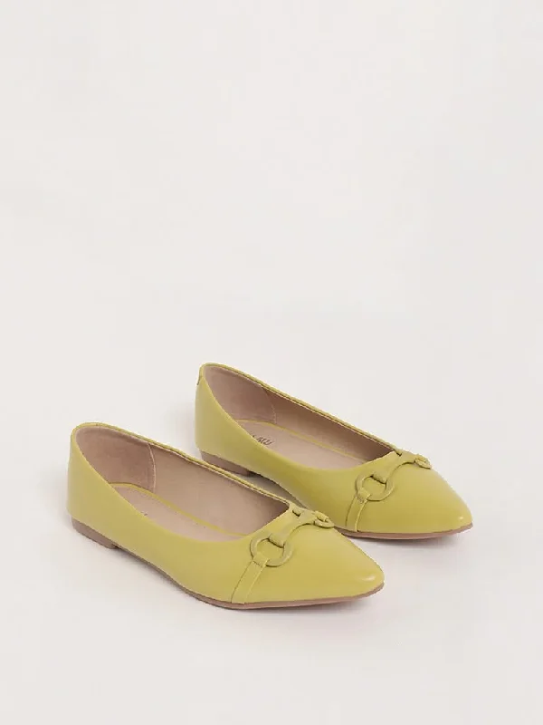 Bermuda Women Shorts for a Classic and Sophisticated LookLUNA BLU Lime Ballerina