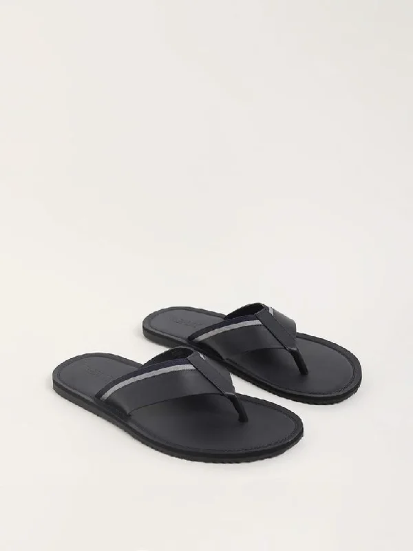Belted Women Shorts to Enhance the WaistlineSOLEPLAY Striped Strap Navy Sandals