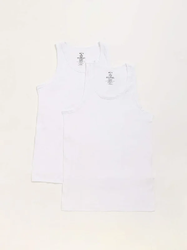 Patterned Geometric Women Shorts for a Modern AppealWES Lounge Plain White Cotton Vests - Pack of 2 Patterned Geometric Women Shorts for a Modern AppealWES Lounge Plain White Cotton Vests - Pack of 2