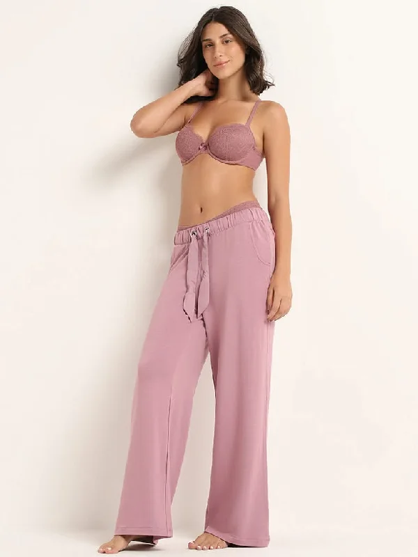 Solid Color Women Shorts in Bright Hues for a Bold StatementWunderlove Pink Laced Bra
