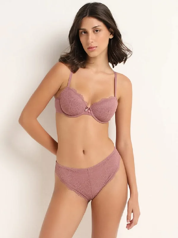 High - Waisted Women Shorts for a Retro and Flattering LookWunderlove Pink Laced Brazilian Brief